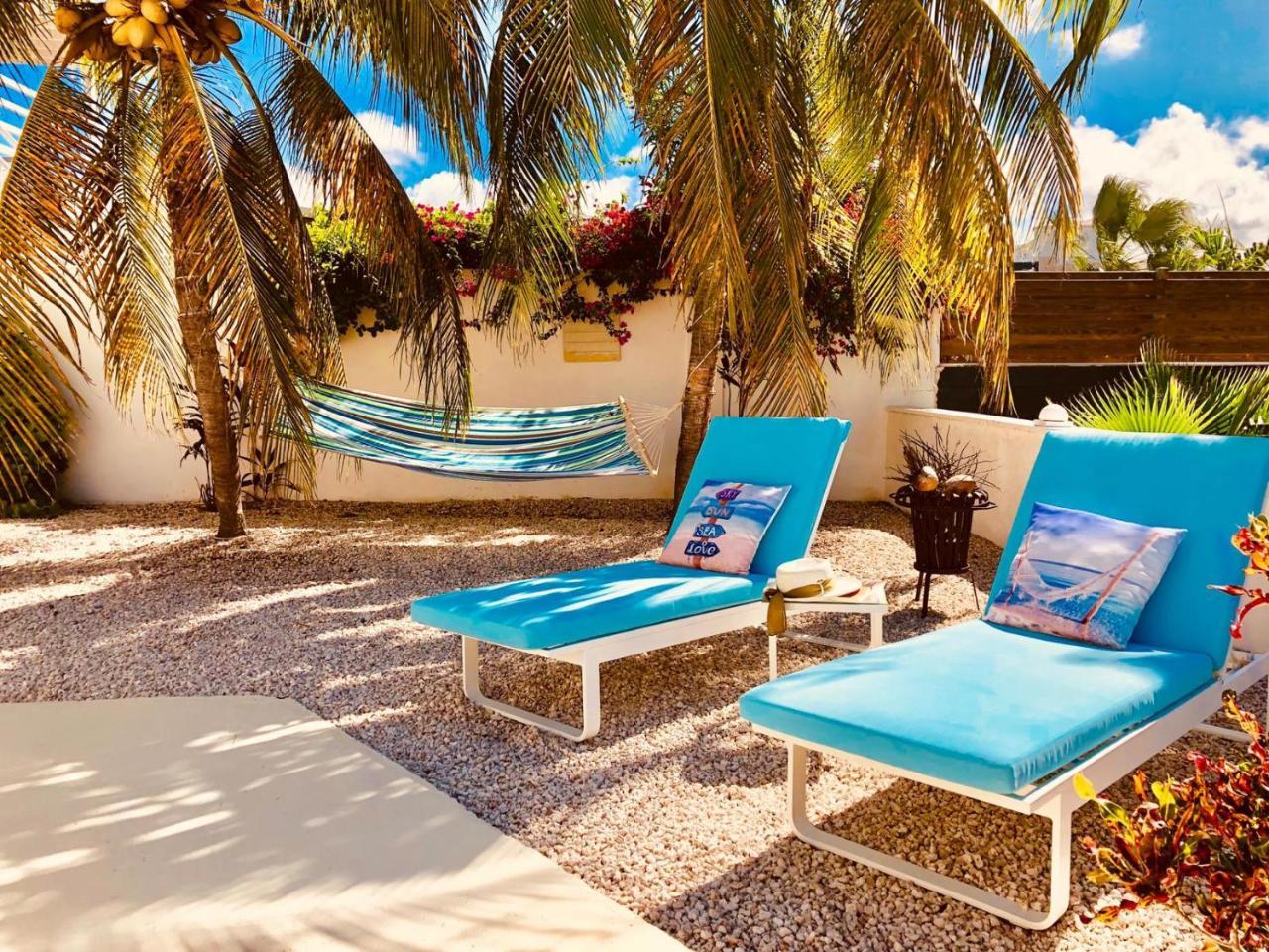 Karibu Aruba Boutique Hotel Палм Бич Экстерьер фото