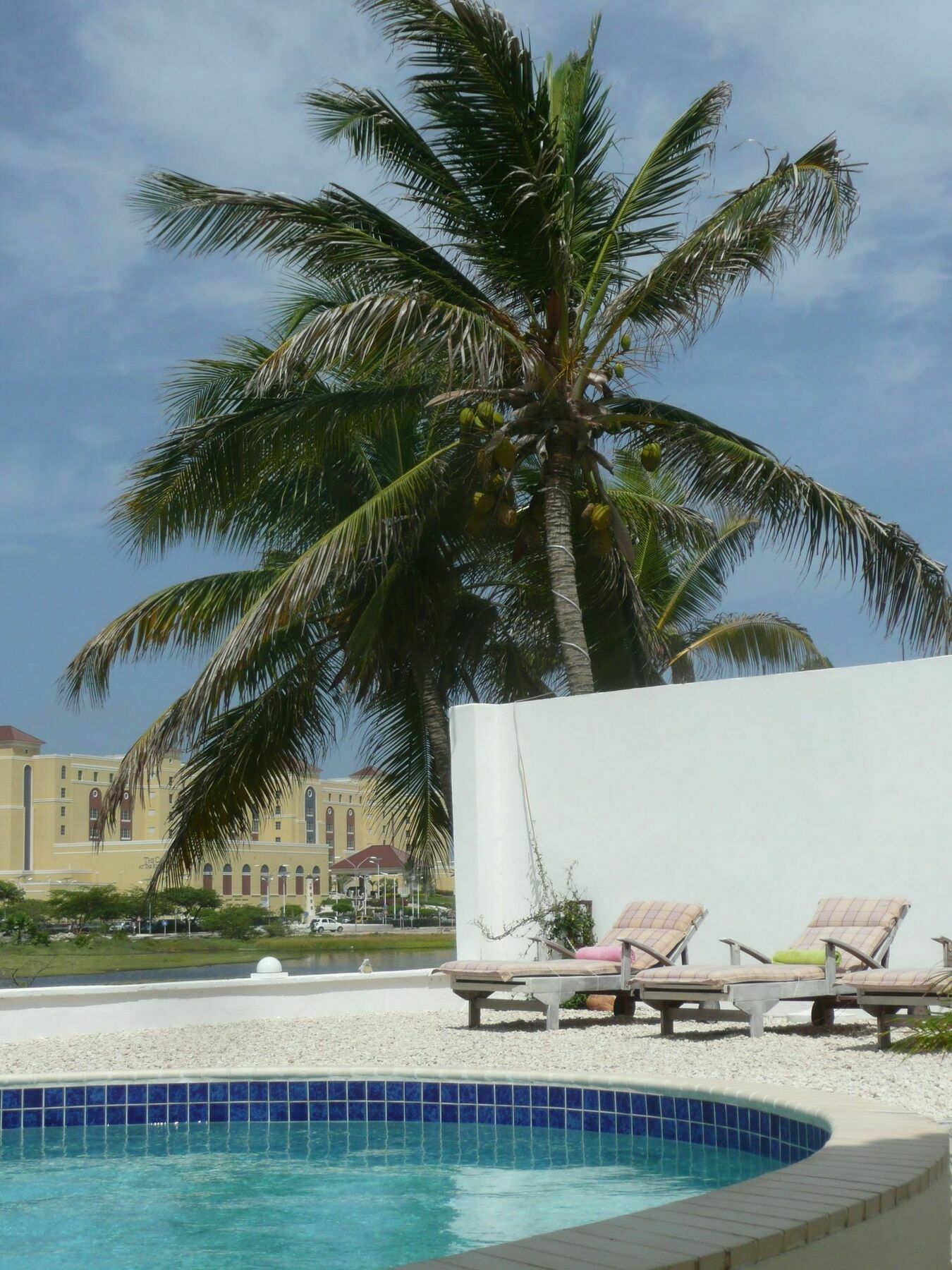 Karibu Aruba Boutique Hotel Палм Бич Экстерьер фото