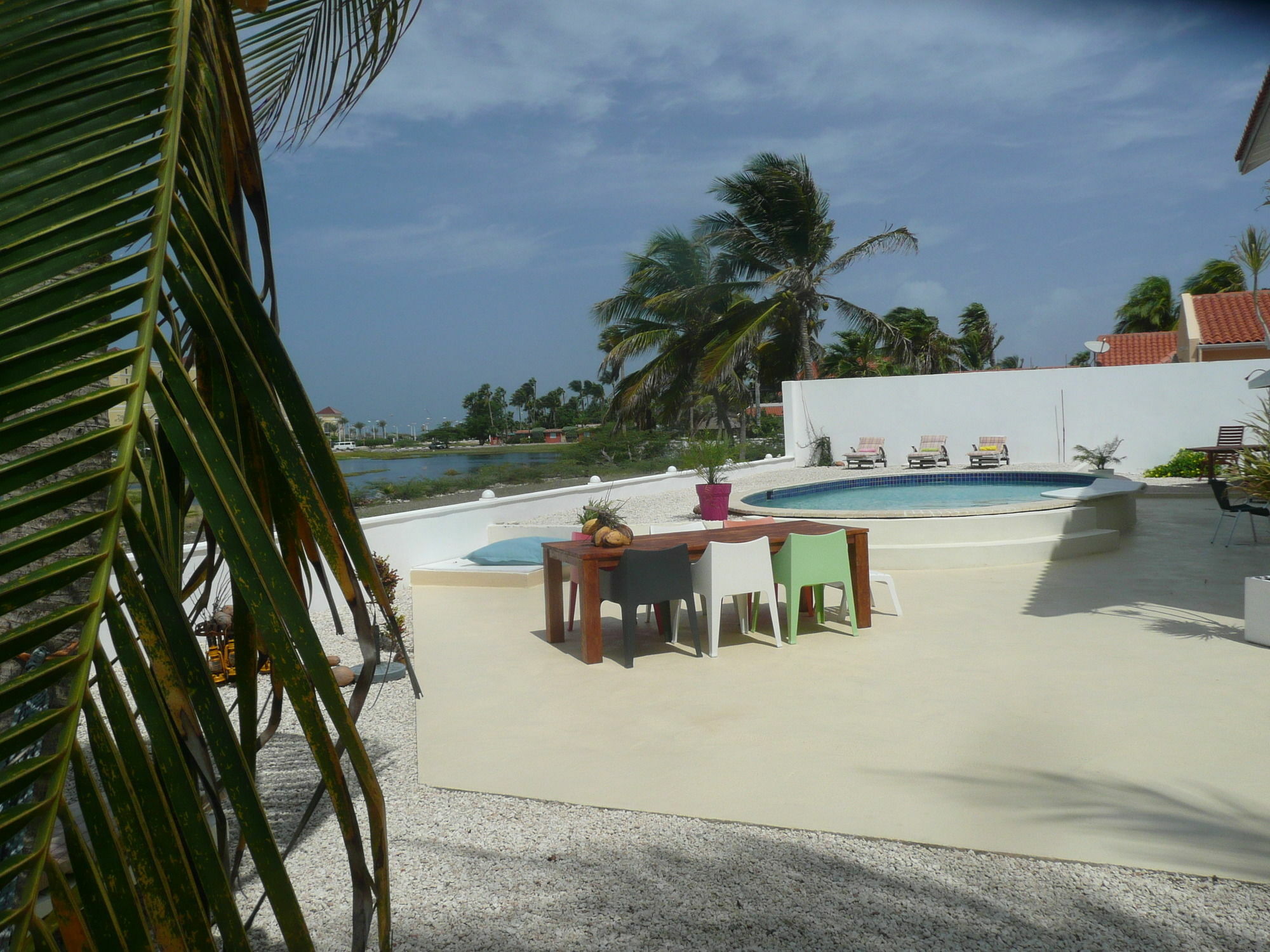 Karibu Aruba Boutique Hotel Палм Бич Экстерьер фото